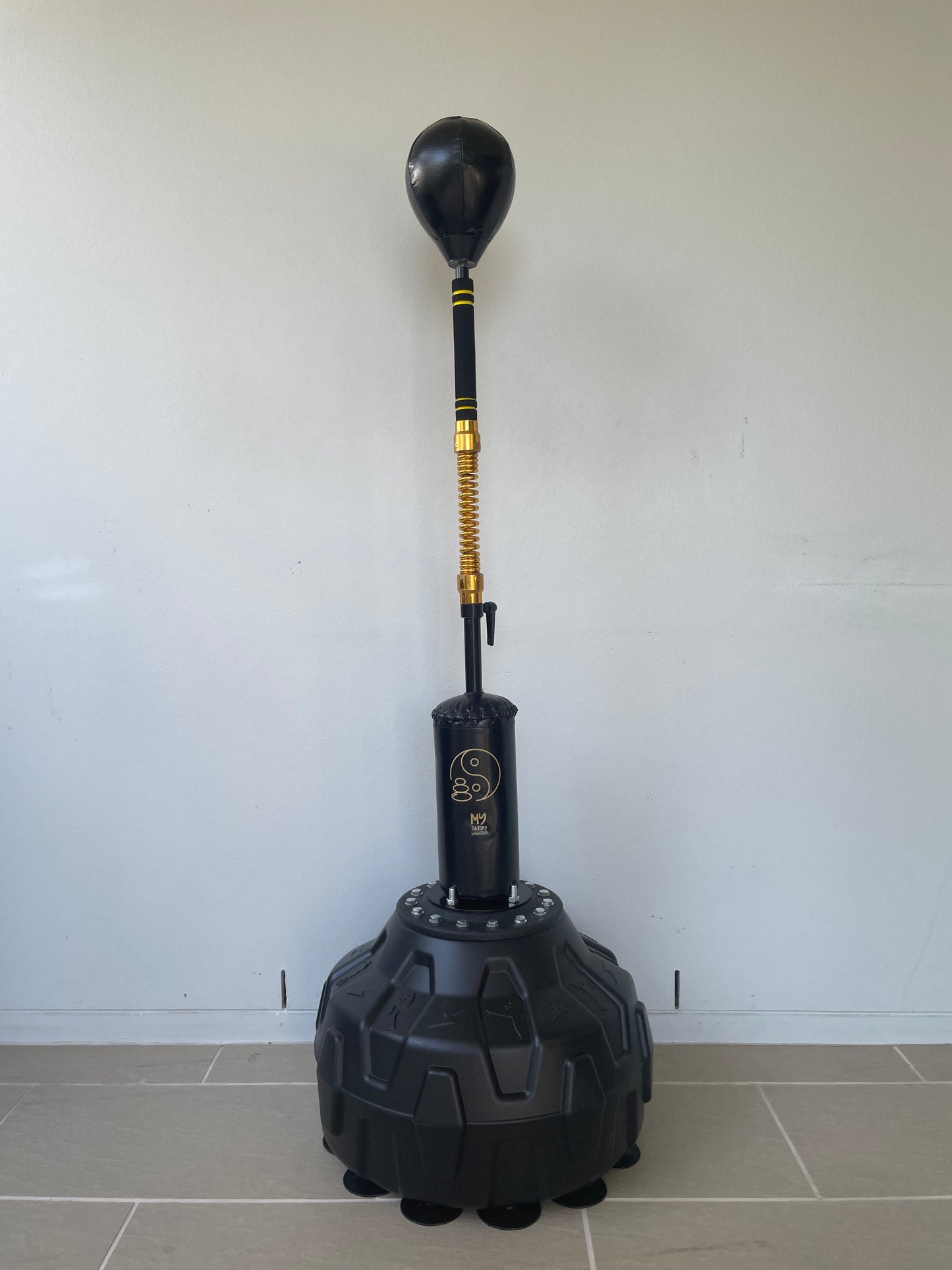 Standing Reflex Speed Ball – Adjustable Freestanding Training Tool